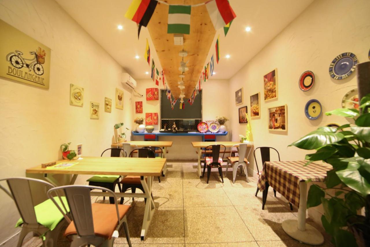 Luoyang Heartland International Youth Hostel エクステリア 写真